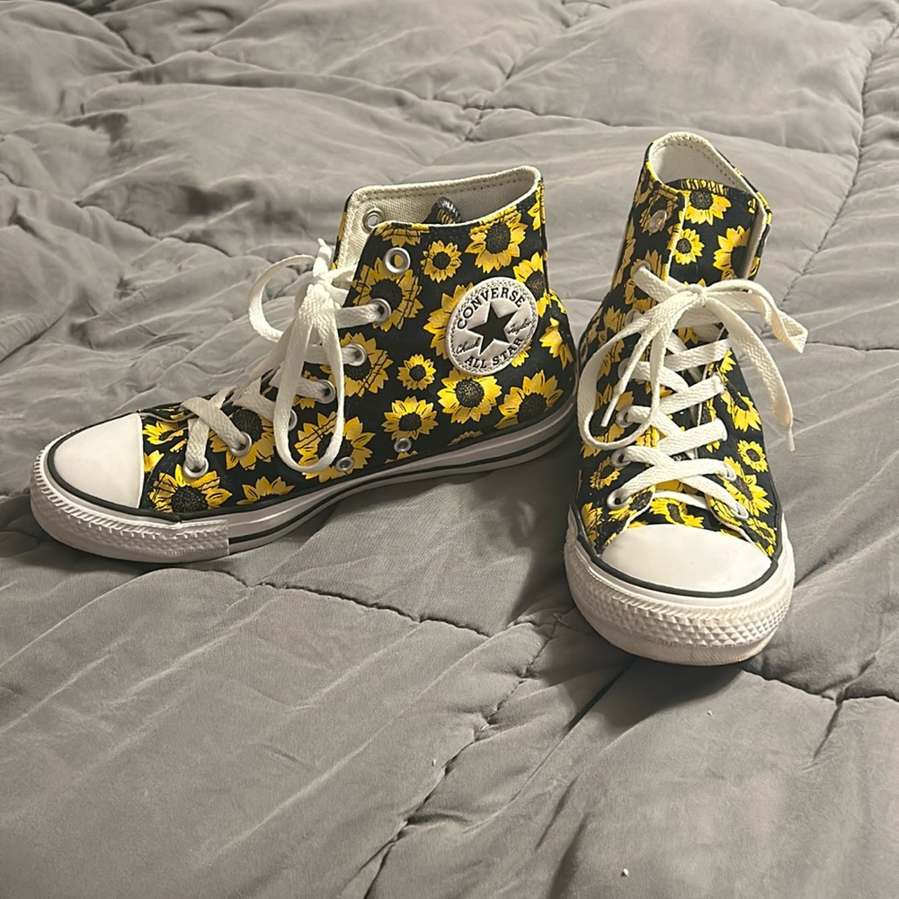 Sunflower Converse AllStar